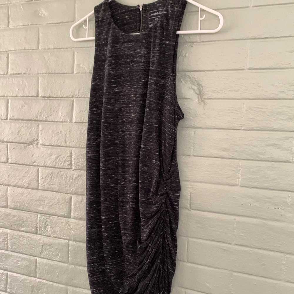 Small Sleeveless ruched jersey knit bodycon dress